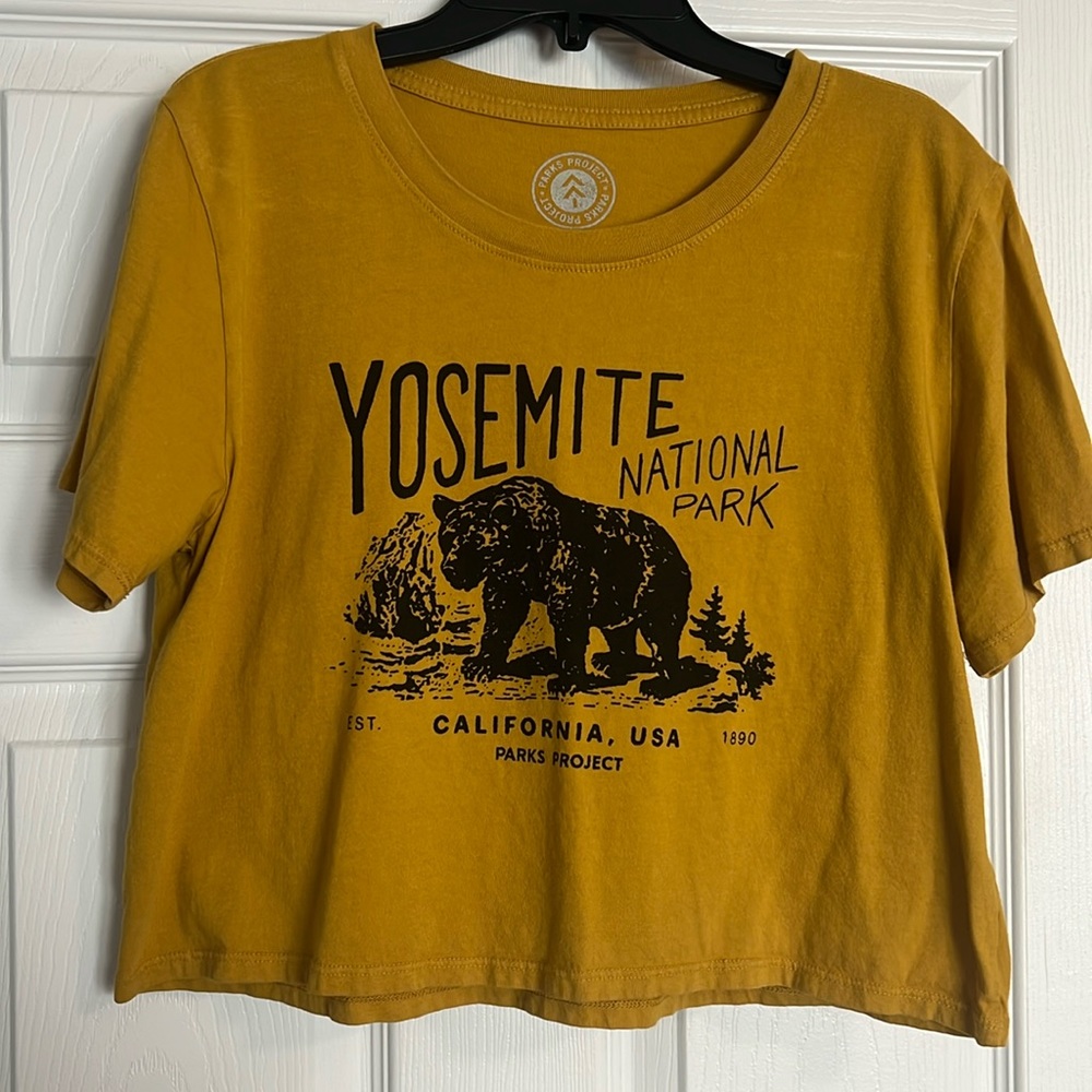 Parks Project Yosemite cropped graphic tshirt